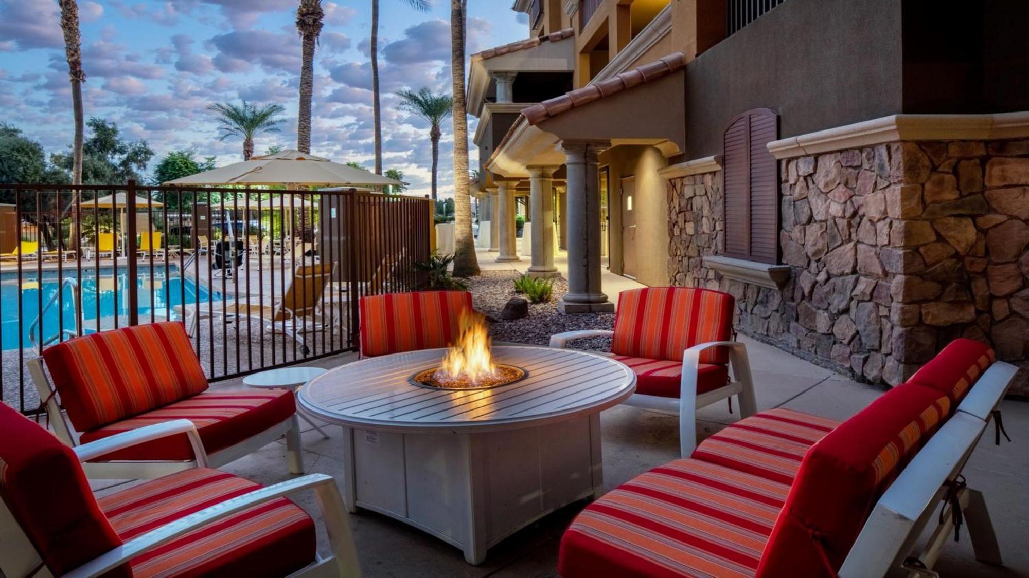 Holiday Inn Phoenix/Chandler By Ihg Eksteriør billede